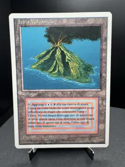 MTG Revised Volcanic Island- Isola Volcanica Rare Italian 1994 Vintage VLP/NM! - Image 1