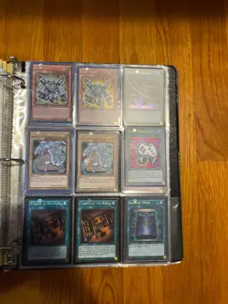yugioh binder collection over 1000 cards 5 binders - Image 5