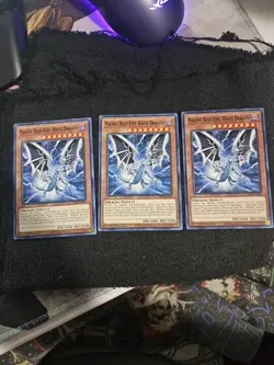 X3 Yugioh Malefic Blue-Eyes White Dragon LDS2-EN005 Common 1st Edition - Image 1