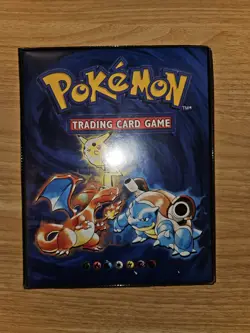 Pokemon VINTAGE CARD ASSORTMENT In Vintage WIZARD OF THE COAST Binder. - Image 1