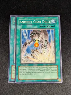 Yugioh - 2x Ancient Gear Drill SOI-EN040 1st Edition - Unlimited Common NM - Image 1