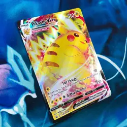 Pikachu VMAX - SWSH286 - Black Star Ultra Rare Promo Holo - Pokemon Card - NM - Image 3