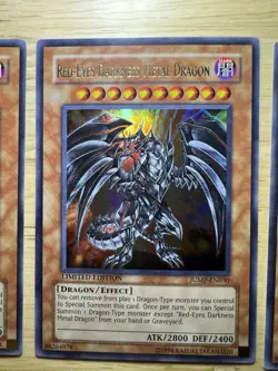 Yugioh - 3x Red-Eyes Darkness Metal Dragon - JUMP (Ultra) (LP/MP) - Image 3