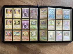 Pokemon Binder Collection Of 624 Cards Vintage Mint/Near Mint/LP/1st Ed., Holos - Image 2