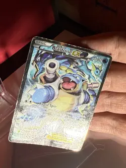 DAMAGED 2016 Pokemo Blastoise EX XY122 Red & Blue Collection Full Art Promo Card - Image 4