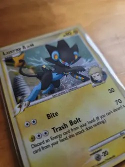 Luxray GL 9/111 Rising Rivals Cosmos Holo Full Spiral Rare Pokemon TCG Card NM - Image 2