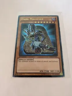 Yugioh Dark Magician Super Rare!! YSYR-EN001 Ultimate Rare 1st Edition damage - Image 2