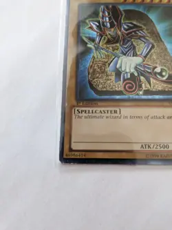 Yugioh Dark Magician YSYR-EN001 Ultimate Rare 1st Edition damage - Image 4