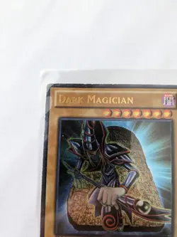 Yugioh Dark Magician YSYR-EN001 Ultimate Rare 1st Edition damage - Image 5