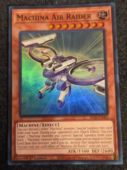 Yugioh - Machina Air Raider - SR10-EN002 - Super Rare 1st Edition VLP - Image 1