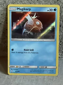 POKEMON MAGIKARP 8/18 DETECTIVE PIKACHU COMMON HOLO NEAR MINT - Image 1