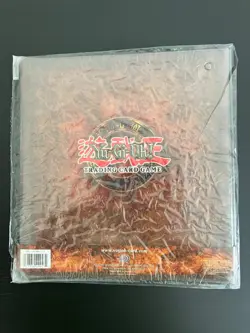 Yugioh Vintage Duelist Card Album Konami 3-Ring Binder - Image 2