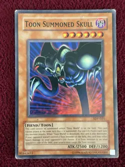 Yugioh Toon Summoned Skull SDP-021 Unlimited Edition - Image 1