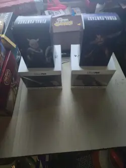 MTG Final Fantasy Alcove Edge Deck Box -Cloud and Sephiroth & 2 Commander Decks - Image 1