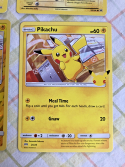 Pikachu Card Lot Pokemon TCG 2016 Pokemon Evolutions Pikachu #35 /108, McDonalds - Image 5