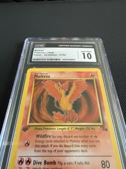 CGC 10 GEM MINT Moltres 1999 Fossil 1st Edition 27/62 Pokemon Card psa - Image 2