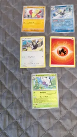Lot of 25 Pokemon Cards... Various Years and Cards... Excellent Condition - Image 4