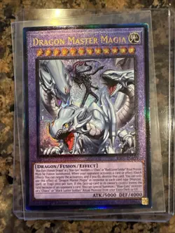 Dragon Master Magia Prismatic Ultimate Rare RA04-EN055 Near Mint Yugioh Single ! - Image 3
