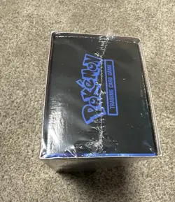 Pokemon TCG: Trainer's Toolkit (2021) SEALED Includes 4 booster packs, 65 sleeve - Image 4