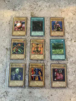 Yu-Gi-Oh! Legends of Blue Eyes (LOB) Eng Lot of 18 Vintage Cards: All MP/LP - Image 1