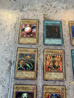 Yu-Gi-Oh! Legends of Blue Eyes (LOB) Eng Lot of 18 Vintage Cards: All MP/LP - Image 2