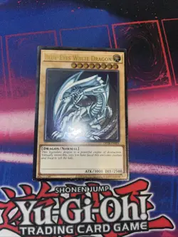 YUGIOH Blue-Eyes White Dragon OP28-EN001 Ultimate Rare NM MISPRINT FOIL SHIFT #2 - Image 1