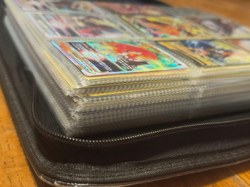 pokemon binder lot collection - 700+ cards included - Image 4