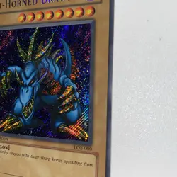 Yugioh Tri-horned Dragon Lob 1st Ed Nm Foil Line Error - Image 4