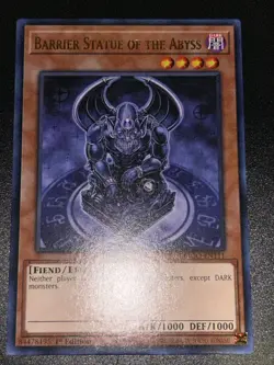 Yugioh! Barrier Statue of the Abyss - MAGO-EN111 - Rare - 1st Edition Near Mint, - Image 1