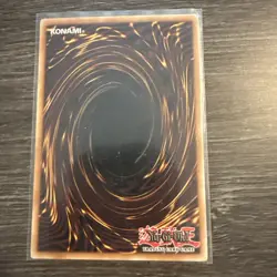 Yu-Gi-Oh! Blue-Eyes White Dragon Limited Edition Ghost Rare Card GLD5-EN001 - Image 2