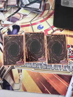 Chain Disappearance (3x) PGL2-EN064 Gold Rare UNLIMITED LP Yugioh - Image 2