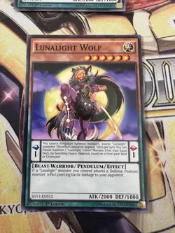 Lunalight Wolf - SHVI-EN012 - Common 1st Edition LP Yugioh - Image 1