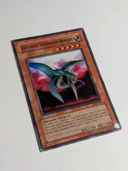 Yugioh Different Dimension Dragon DCR-015 Unlimited Super Rare NM - Image 2