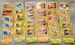 Mysterious Treasures, Set #123, (31) Reg 2007 Pokemon Cards, L-M Played - Image 1