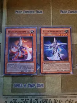 YUGIOH MYSTIC SWORDSMAN LV2 + LV4 SD5 COMMON 1ST ED VLP - Image 1