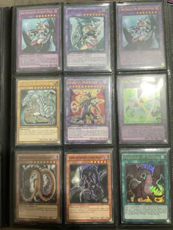 Yu-Gi-Oh Collection (“Dark magician Girl The Dragon Knight” Binder + Unsorted) - Image 4