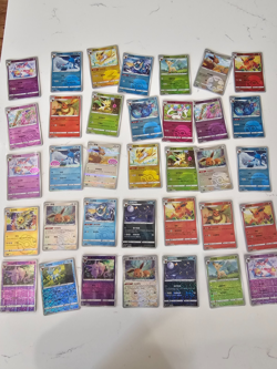 Pokemon Gem Pack Vol 2 Masterball Holo Eevee Eeveelution Umbreon 35 Card Lot NM - Image 1