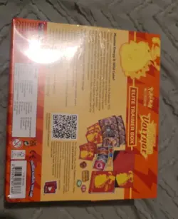 Pokemon TCG: Sword & Shield-Vivid Voltage Elite Trainer Box (133 Cards) 820650807688 - Image 2