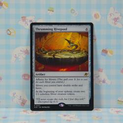 1x {NM} Thrumming Hivepool - Edge of Eternities #247 - MTG Magic The Gathering - Image 1