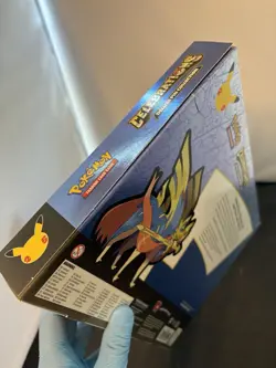 Pokemon TCG Celebrations 25th Zacian Deluxe Pin Collection Box New Sealed - Image 2