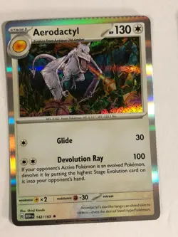 Pokemon TCG 151 Crimp Error Holographic Aerodactyl 142/165 Near Mint - Image 1