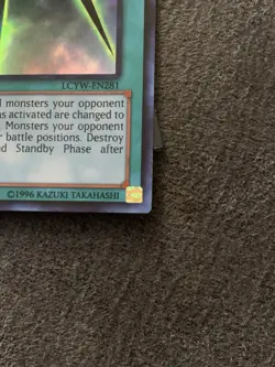 YuGiOh! Swords of Concealing Light LCYW-EN281 Ultra Rare 1st Edition NM - Image 4