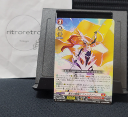 Cardfight Vanguard Flag of Courage Fanvale Trading Card Japanese Promo D-PR/887 - Image 1