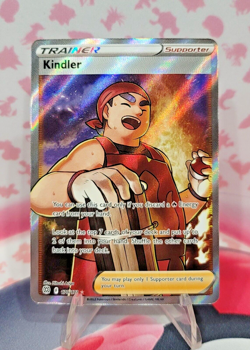 Kindler 170/172 Pokemon TCG Sword & Shield Brilliant Stars Full Art Trainer NM - Image 1