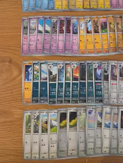 Pokemon Obsidian Flames 125 Card Bundle inc NM Holo & 26 Reverse Holo No Dupes - Image 4