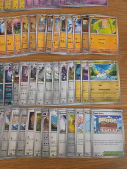 Pokemon Obsidian Flames 125 Card Bundle inc NM Holo & 26 Reverse Holo No Dupes - Image 5