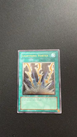 YuGiOh Lightning Vortex - Ultimate Rare - 1st Ed - NM - FET-EN040 - Image 1