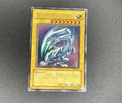 Yu-Gi-Oh! Blue-Eyes White Dragon - SDK-001 - Ultra Rare - Unlimited - Light play - Image 2