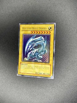 Yu-Gi-Oh! Blue-Eyes White Dragon - SDK-001 - Ultra Rare - Unlimited - Light play - Image 3