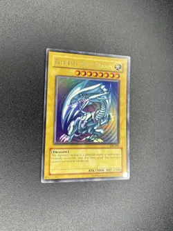 Yu-Gi-Oh! Blue-Eyes White Dragon - SDK-001 - Ultra Rare - Unlimited - Light play - Image 4